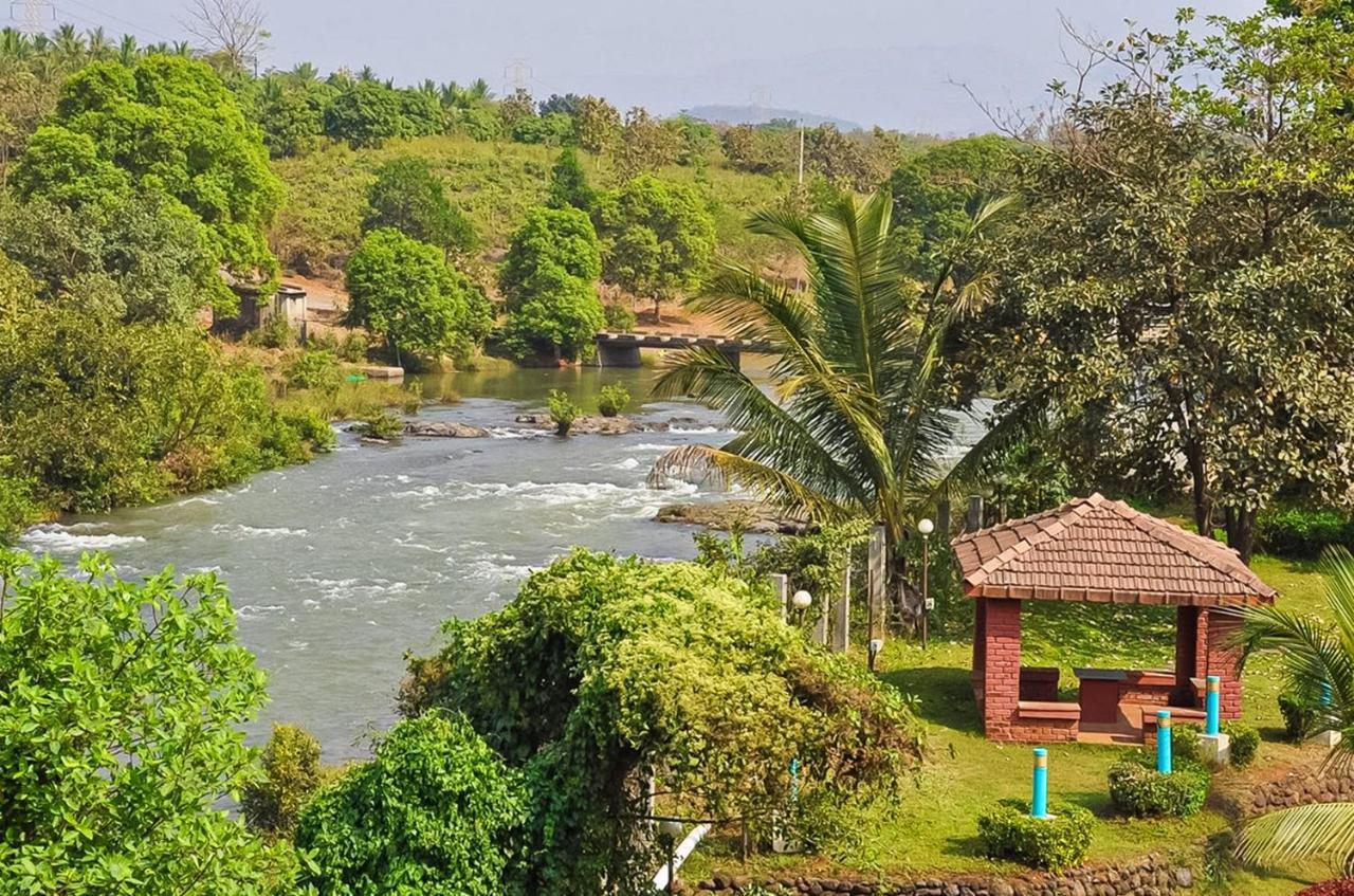 U Rivergate Karjat Kültér fotó